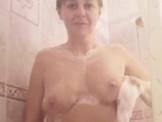 Russian amateur MILF Julia taking bath