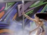 Hot Asian Pole Dancer Moves Amazingly